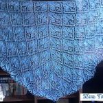 Красивая  шаль, связанная спицами