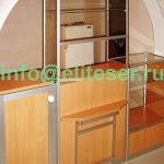Стойки администратора, ресепшен, витрины для офиса