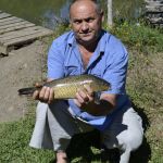 Рыбалка на выходные в крыму, на озере в горах.