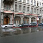 Юез комиссии аренда красивого помещения в центре.