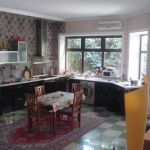 В ташкенте.продаю евро дом котрый находится в яккосарайс